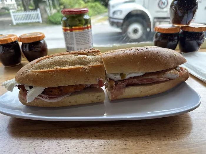Antonio’s Italian Deli & Market Picture 7