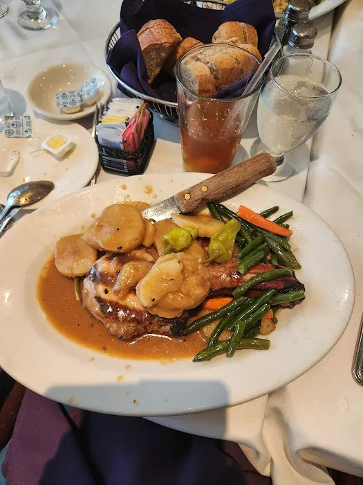 Enzo’s Restaurant Picture 7