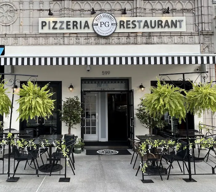 Pizza Gourmet Restaurant Picture 10