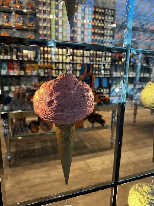 Venchi Chocolate & Gelato Westchester Picture 2