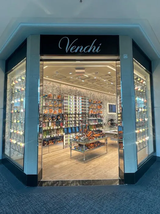 Venchi Chocolate & Gelato Westchester Picture 6