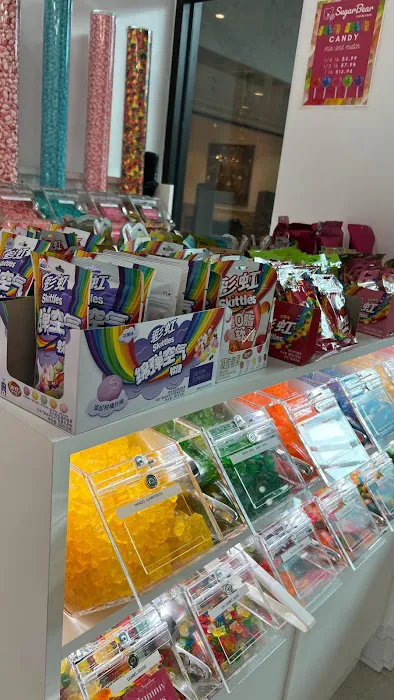 Sugar Bear Candy Store - Candy Store in Westchester Mall NY Picture 8
