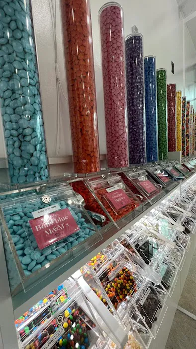 Sugar Bear Candy Store - Candy Store in Westchester Mall NY Picture 1