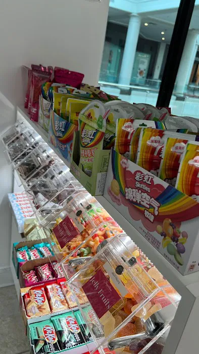 Sugar Bear Candy Store - Candy Store in Westchester Mall NY Picture 6
