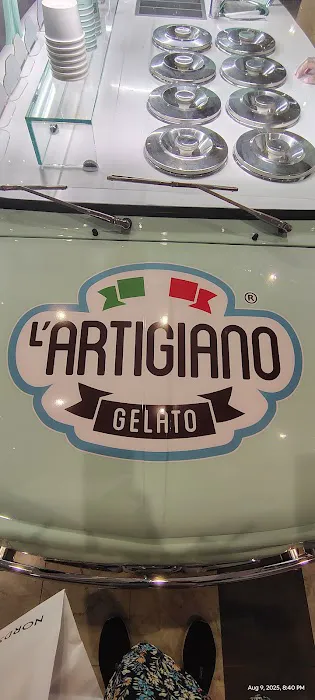 L'Artigiano Gelato Picture 9