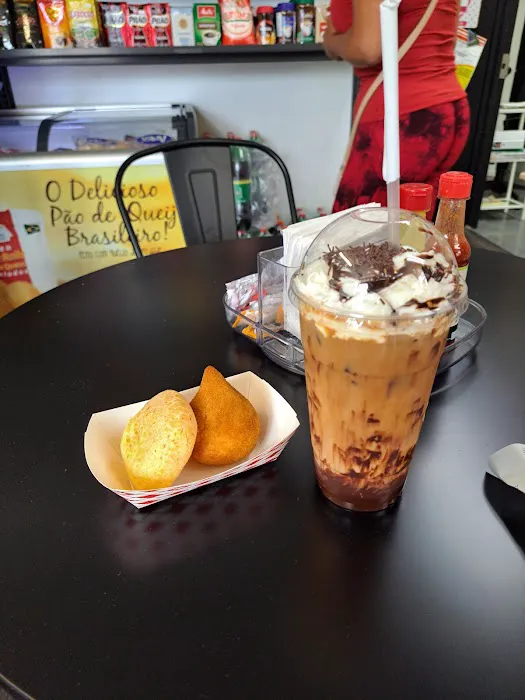 Araras Coffee & More Picture 2