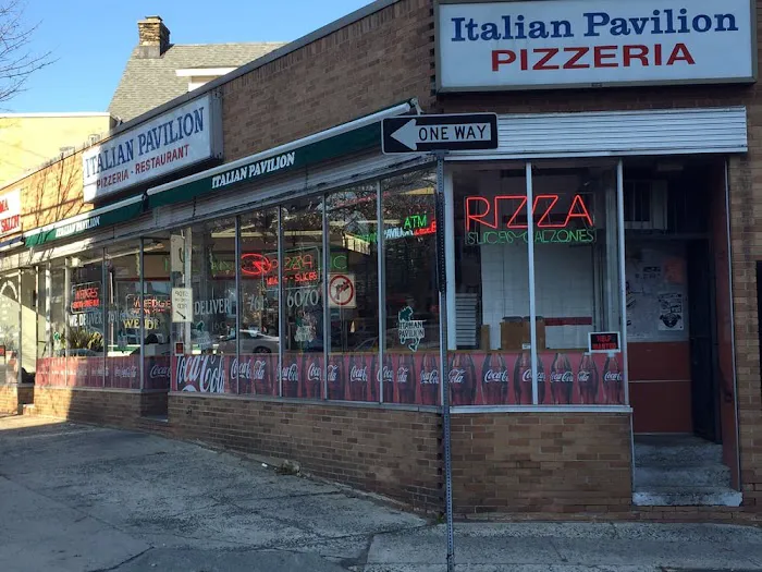 Italian Pavilion Pizzeria Picture 8