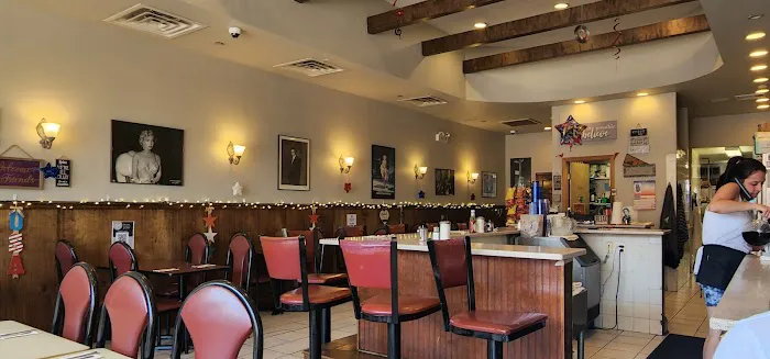 Dorry's Diner Picture 4