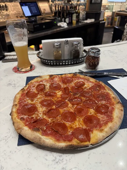 Frankie & Anthony's City Pizzeria Picture 3