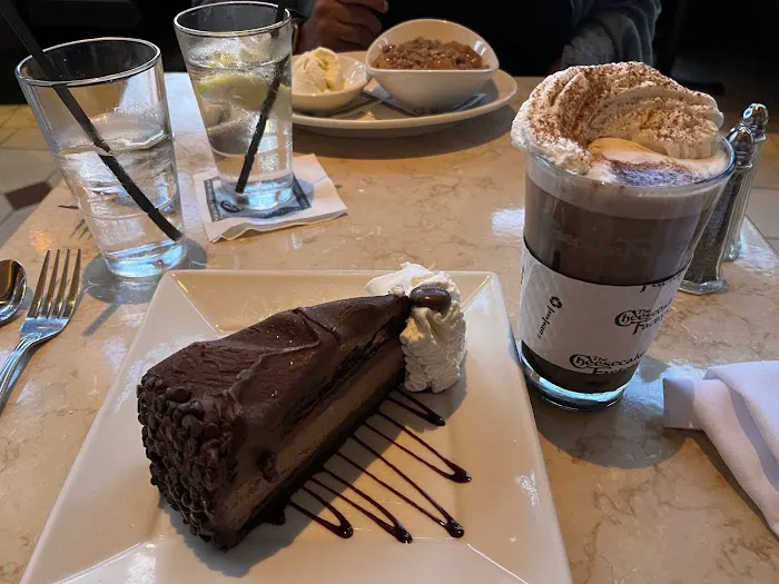 The Cheesecake Factory Picture 3