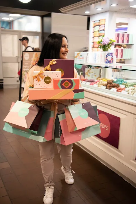 Woops! Macarons & Gifts (Westchester) Picture 4