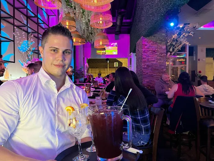 Colombian House Restaurant Picture 3