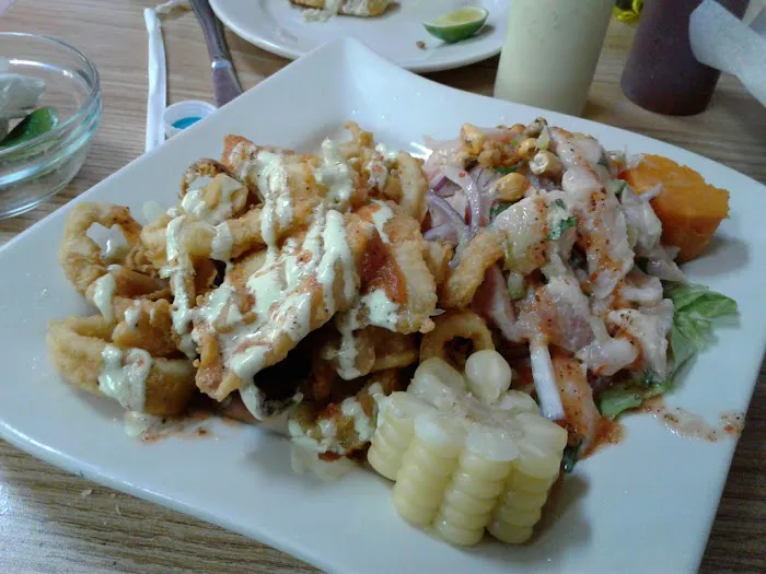 Rocotos Deli & Café Picture 8