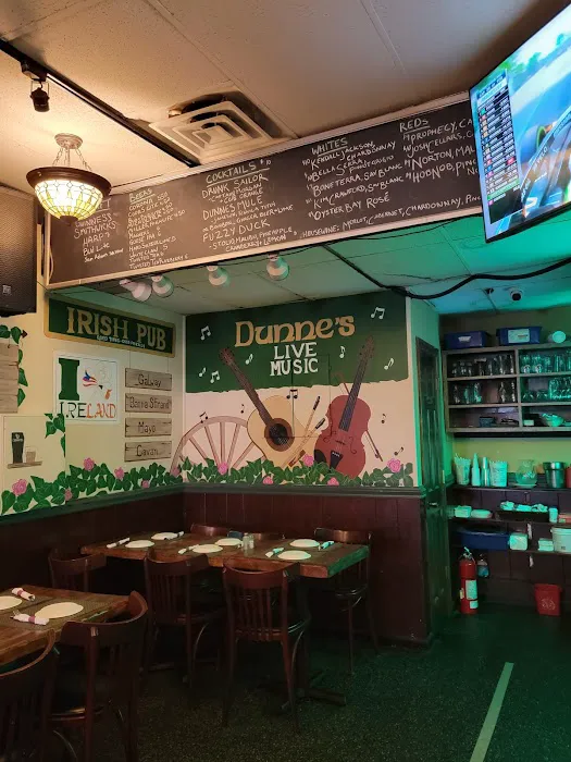 Dunne's Pub Picture 5