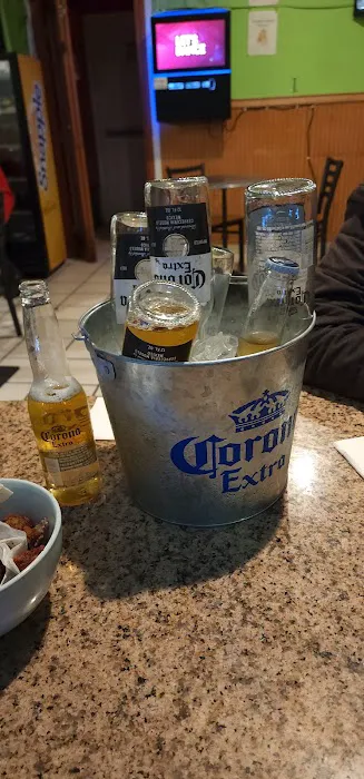Las Mamis Restaurant Picture 6