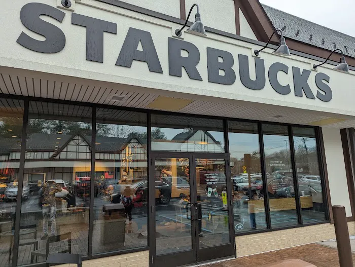 Starbucks Picture 10