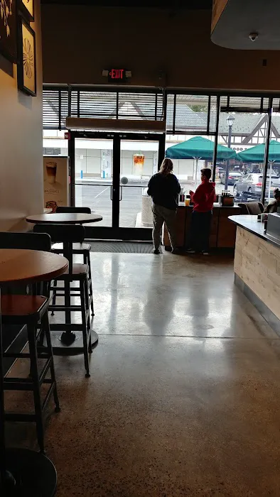 Starbucks Picture 2