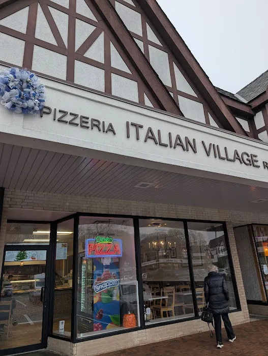 Italian Village Pizzeria Picture 9