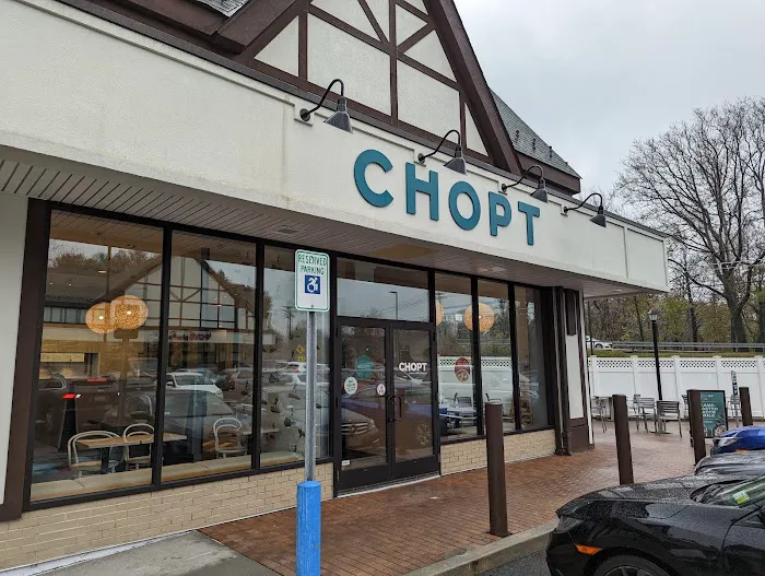 Chopt Creative Salad Co. Picture 9