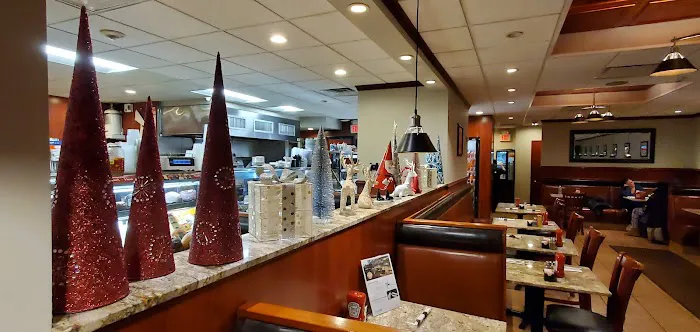 Metro Deli & Catering Picture 2