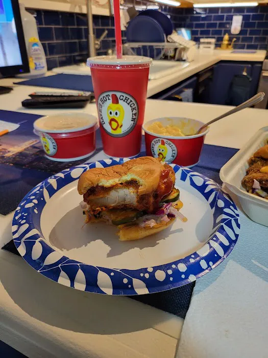 Dave's Hot Chicken Picture 3