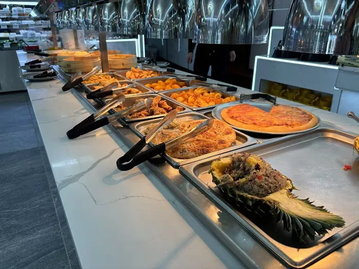 Umi Hotpot Sushi & Seafood Buffet mini Picture 6