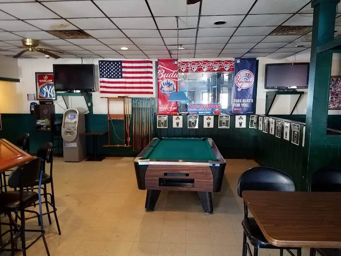 Maxwell's Pub Picture 3