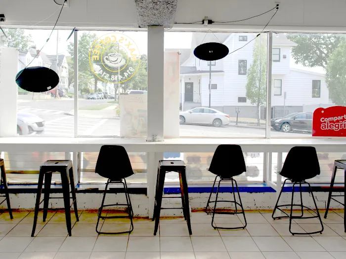 Max's Coffee Deli Picture 6