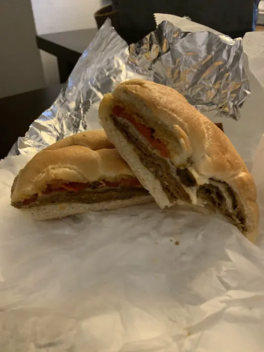 Carmine's Italian Deli & Cafe Picture 9