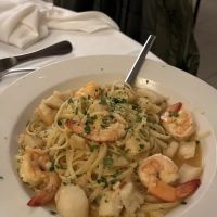 Rini's Restaurant & Wine Bar ico