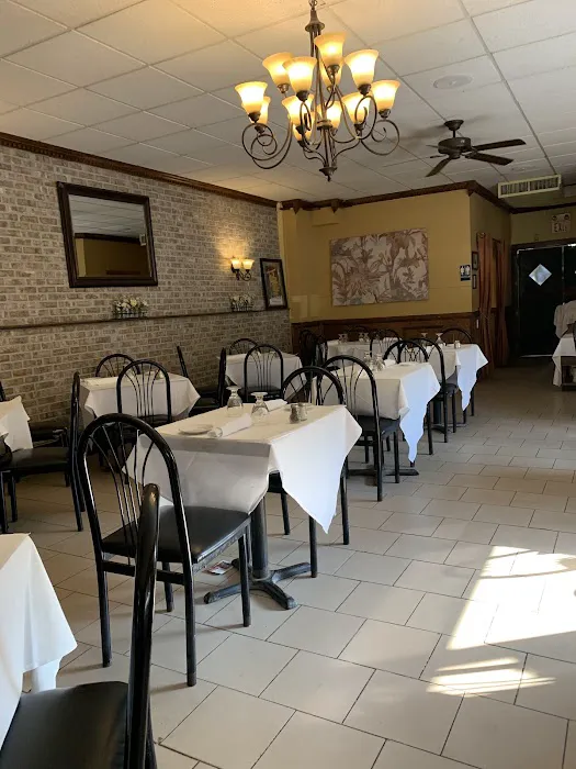 Rini's Restaurant & Wine Bar Picture 4
