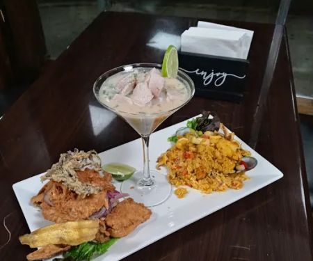 La Villa Peruvian Restaurant