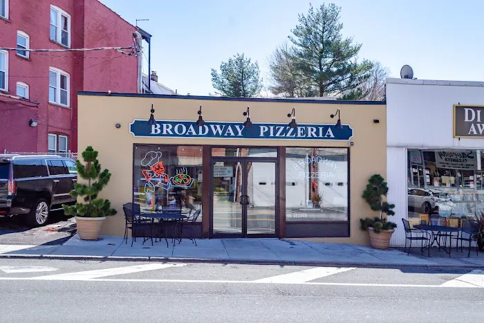 Broadway Pizzeria of White Plains Picture 10