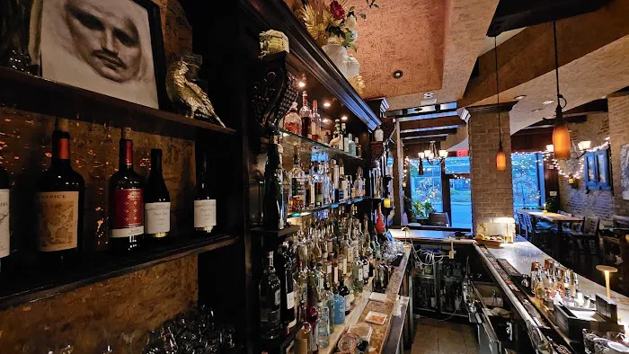 The Raconteur Bar & Kitchen Picture 2
