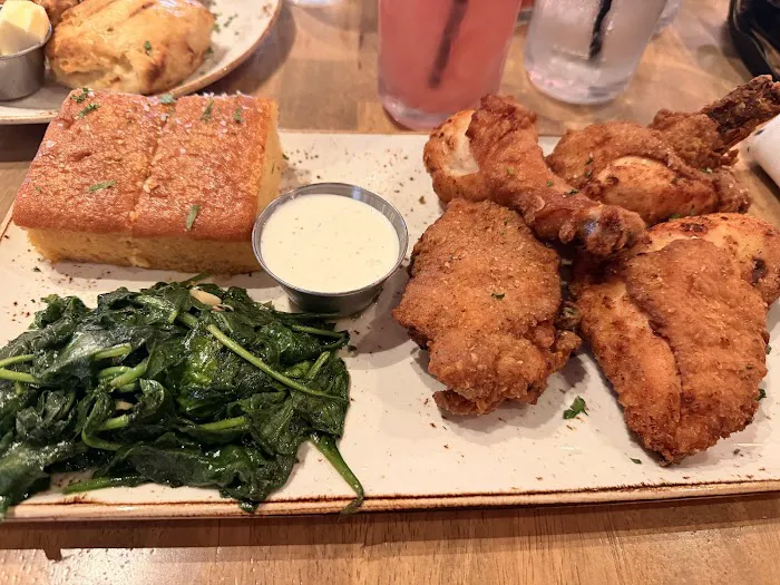 Southern Table Kitchen & Bar Picture 6