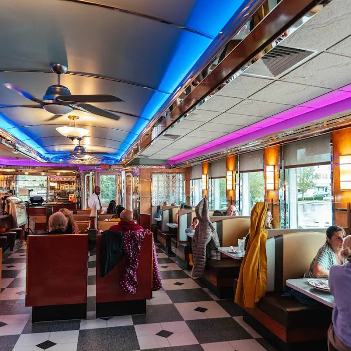 The Pleasantville Diner Picture 10