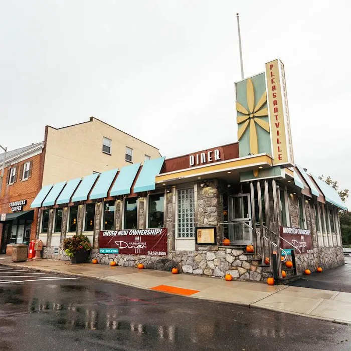The Pleasantville Diner Picture 3