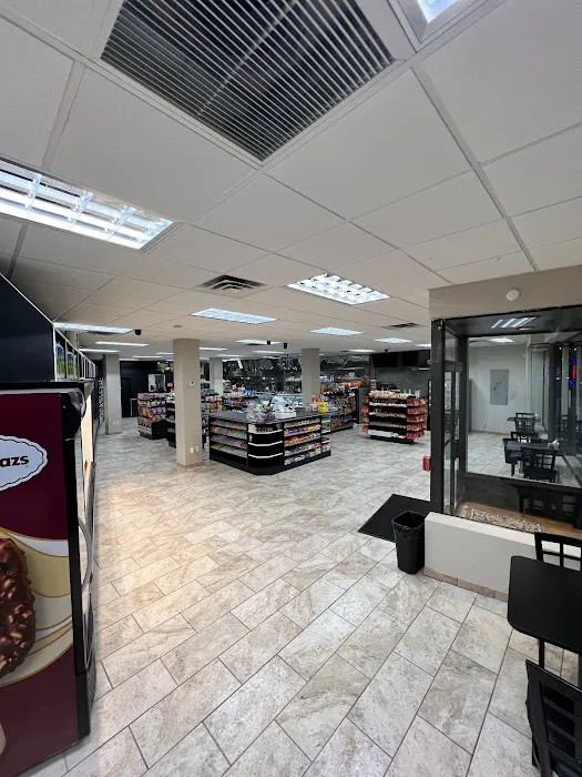 Empire City Delicatessen & Pizza Picture 5