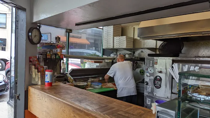 Pleasantville Pizzeria Picture 9