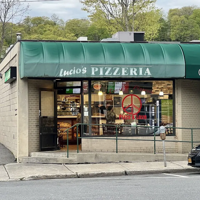 Lucio's Pizzeria Picture 10