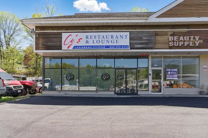 Cy's Restaurant & Lounge Picture 9