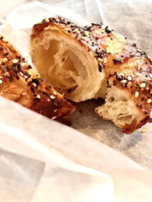 Bread & Cocoa Picture 9