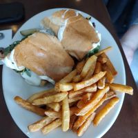 Larchmont Tavern ico