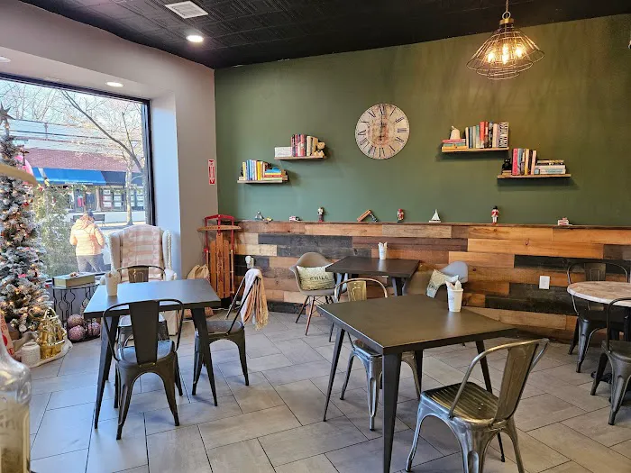 Manor Park Delicatessen - New Ownership Picture 4