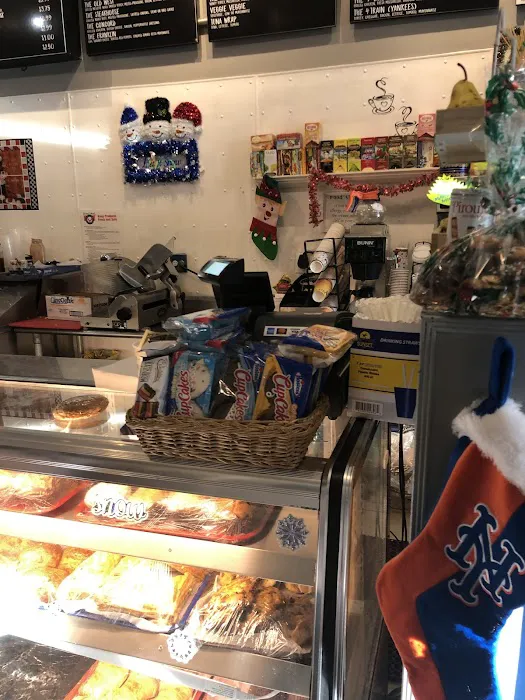 Trax Deli Picture 4
