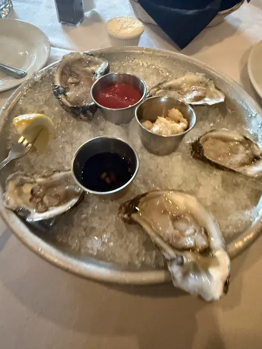 Lenny's Steakhouse Picture 9