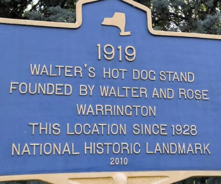 Walter's Hot Dogs - Mamaroneck