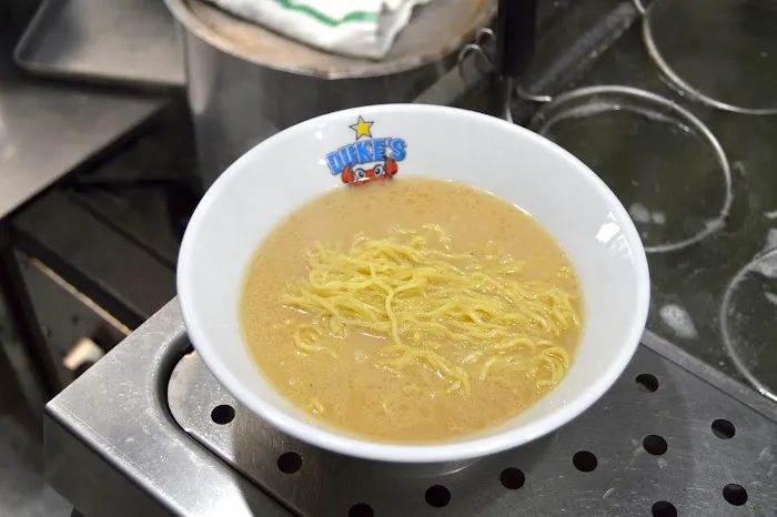 Duke's Ramen Picture 8