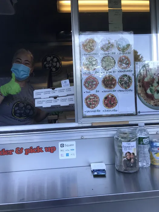 Pizza Vitale Truck Picture 4