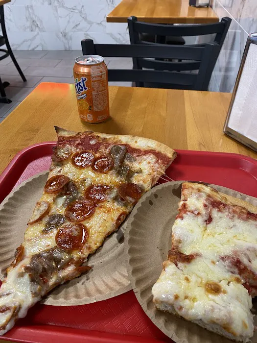 Antonio's Pizza Picture 3